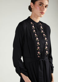 Nawara Abaya