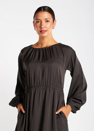 Pleated Abaya Charcoal - Final Sale