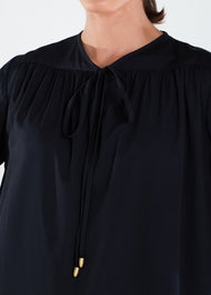 Billow Abaya Black